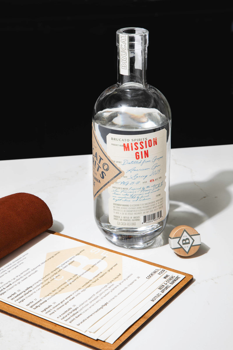 Load image into Gallery viewer, brucato-mission-gin-750ml-3
