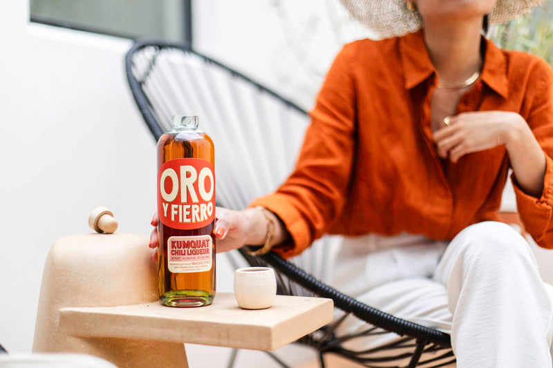 Load image into Gallery viewer, brucato-oro-y-fierro-kumquat-chili-liqueur-700ml-2
