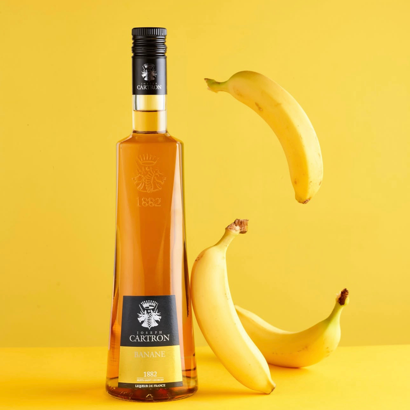Load image into Gallery viewer, Cartron Banane (Banana) Liqueur 700 ml - Main Street Liquor
