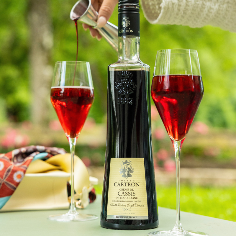 Load image into Gallery viewer, Cartron Crème de Cassis de Bourgogne (Blackcurrant) Liqueur 700 ml - Main Street Liquor
