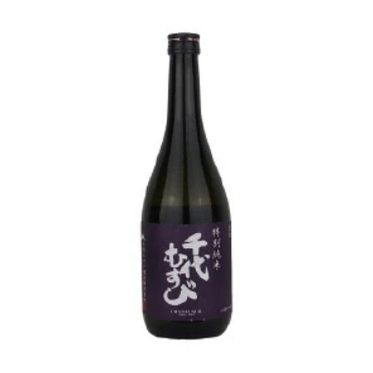 Chiyomusubi Tokubetsu Junmai Sake 720ml