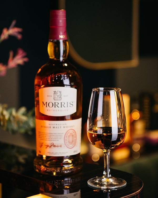 Load image into Gallery viewer, Morris Whisky Signature - Main Street Liquor
