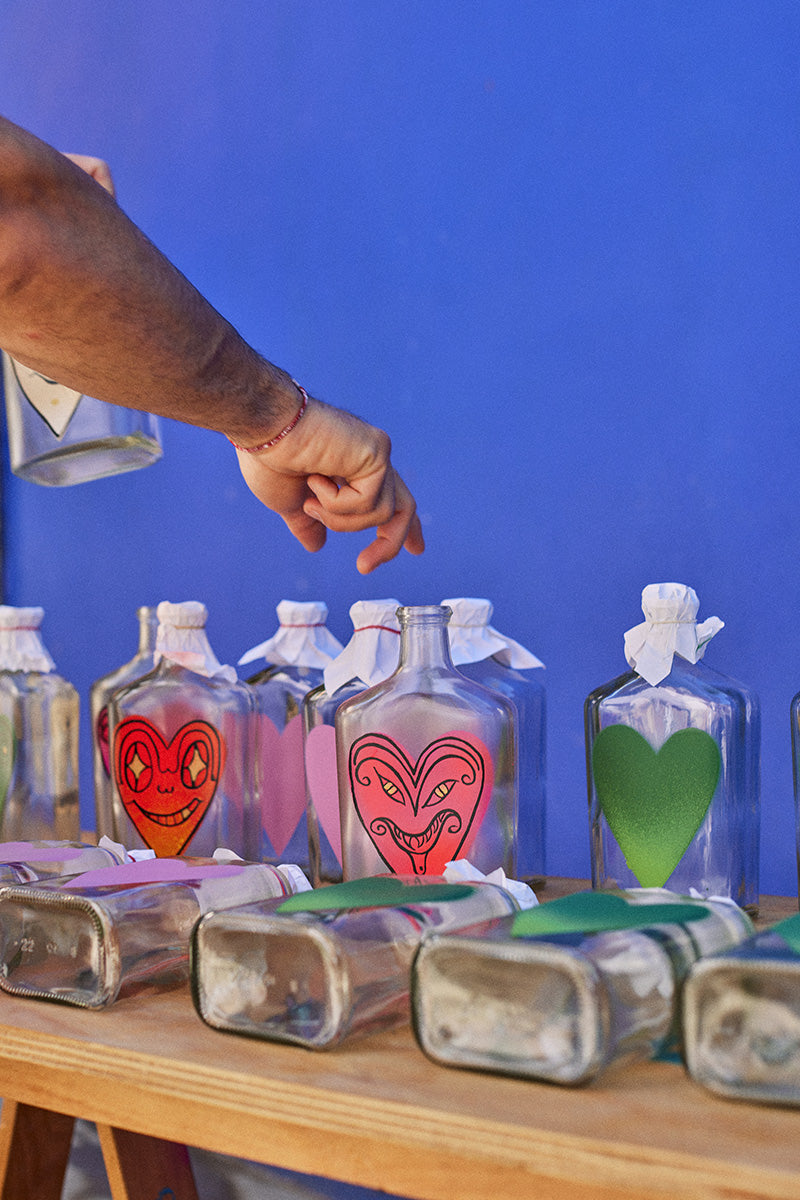 Load image into Gallery viewer, Agua-de-Cora-EL-ARCOÍRIS-2
